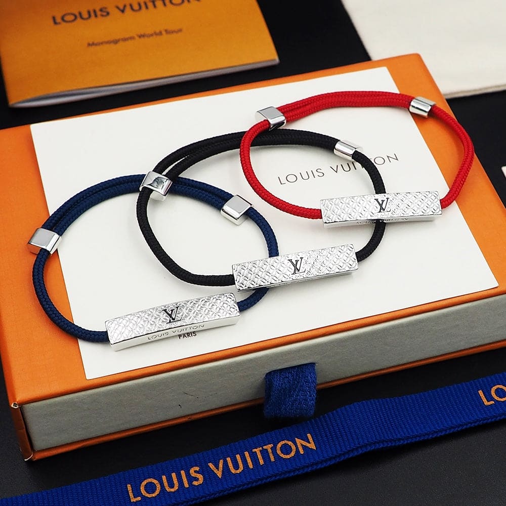 18K Louis Champs Elys¡§|es Red Bracelet