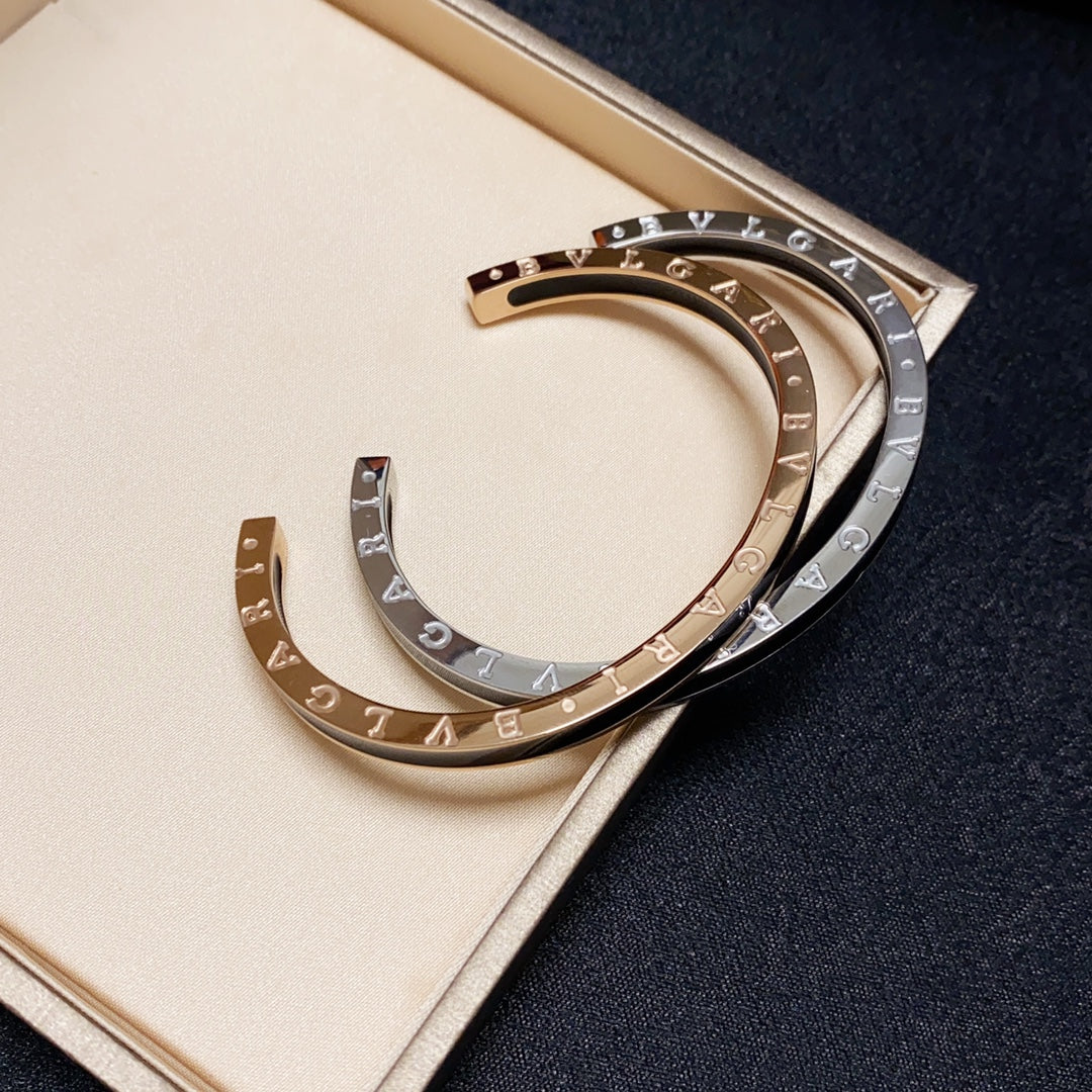 18K B.Zero1 Black Ceramic Bracelet