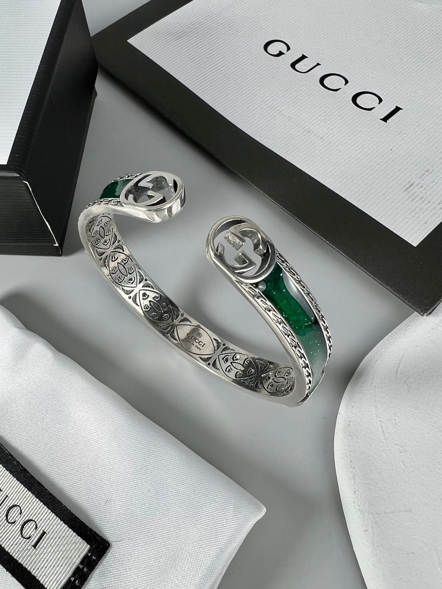 GG Interlocking G Bangle Wide Bracelet