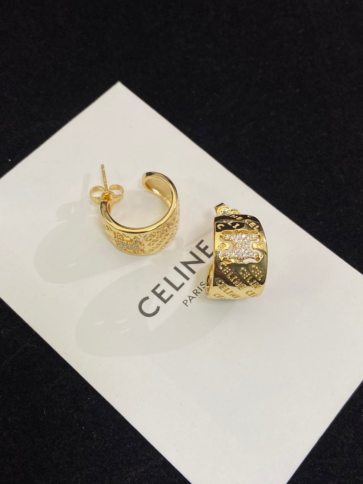 18K Triomphe Diamonds Earrings