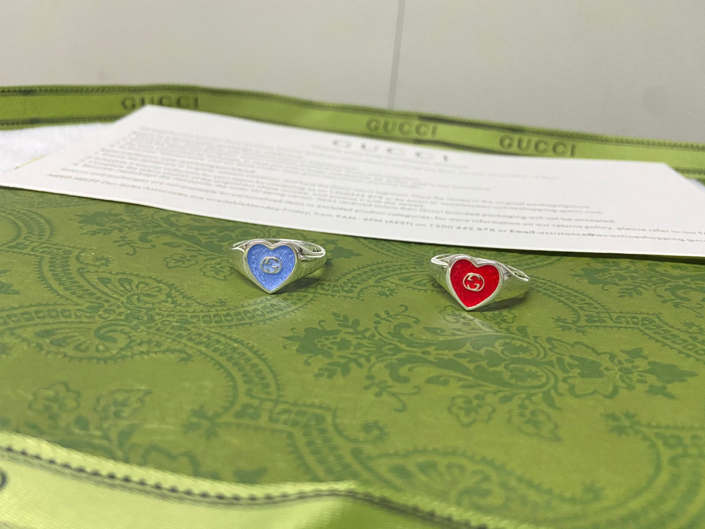 GG Interlocking G Red Enamel Heart Ring